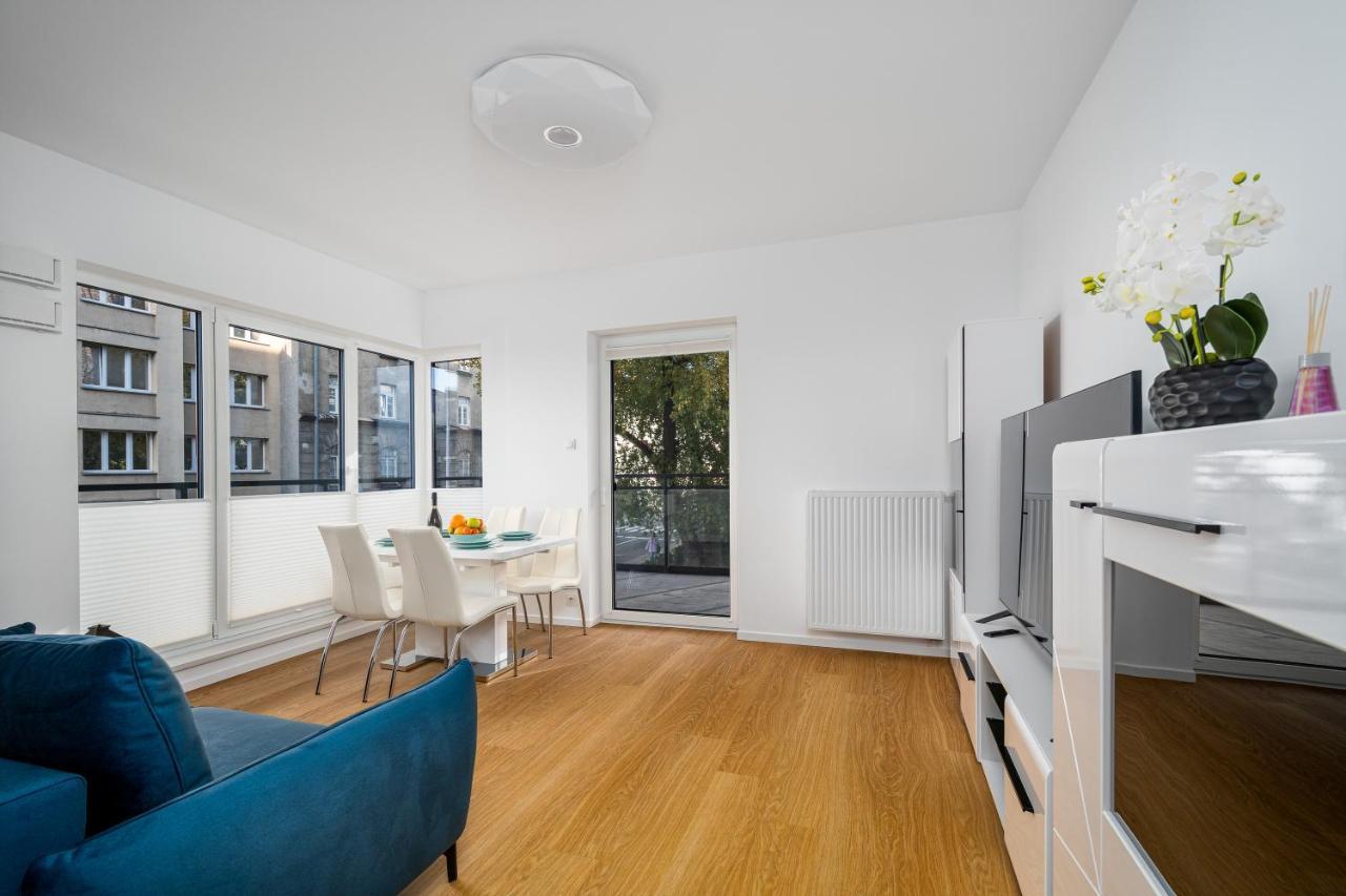Your Apartments Okrzei 12 Warsaw Ngoại thất bức ảnh